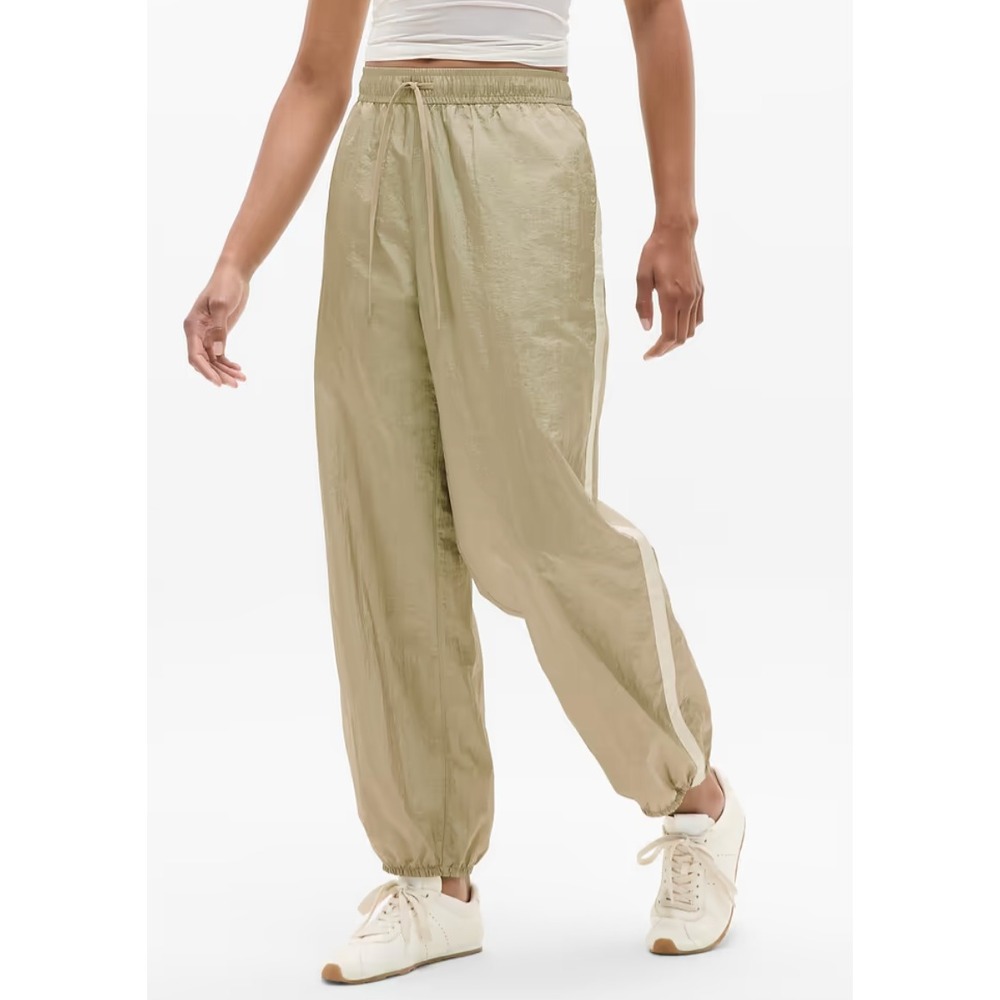 Athleta Womens XL Beige Nylon Crinkle Track Pants Side Stripe Joggers Activewear